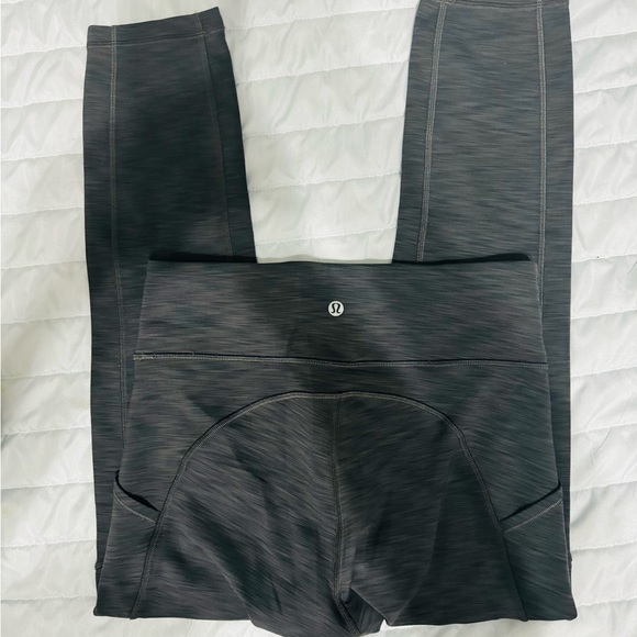 Lululemon Invigorate High-Rise Tight 25"
Heathered Graphite Grey - Picture 4 of 5